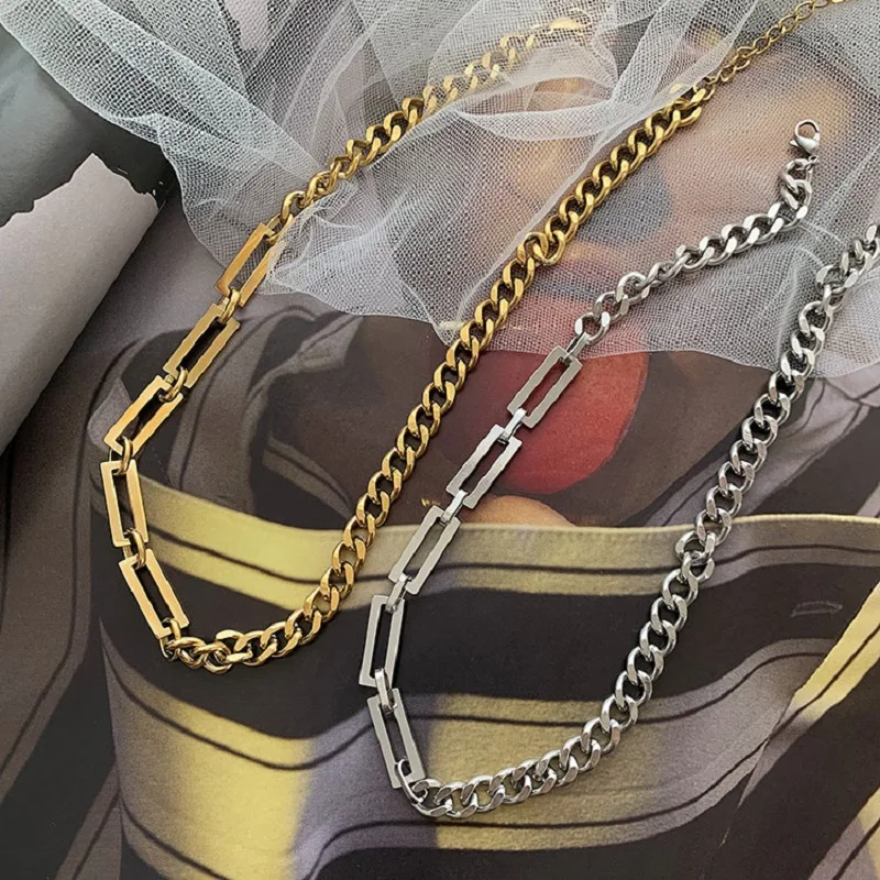 New Cuban Chain Necklace for Women Basic Punk Chunky Stainless Steel Jewelry 18K Gold Collares Aesthetic Choker Simple Collier
New Cuban Chain Necklace for Women Basic Punk Chunky Stainless Steel Jewelry 18K Gold Collares Aesthetic Choker Simple Collier
