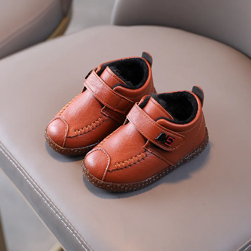Children Plus Cotton Shoes Artificial PU Winter Velvet Warm Kids Shoes Soft Bottom Anti-Slip Boys Sneakers Fashion Casual Shoes
Children Plus Cotton Shoes Artificial PU Winter Velvet Warm Kids Shoes Soft Bottom Anti-Slip Boys Sneakers Fashion Casual Shoes