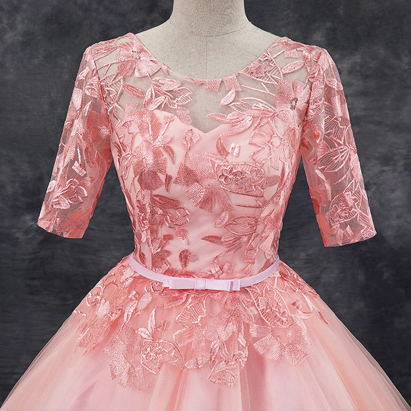 Sweet 16 Year Quinceanera Dresses 2019 Vestido debutante 15 anos Ball Gown Lace Applique Corset Prom Dress For Party
Sweet 16 Year Quinceanera Dresses 2019 Vestido debutante 15 anos Ball Gown Lace Applique Corset Prom Dress For Party