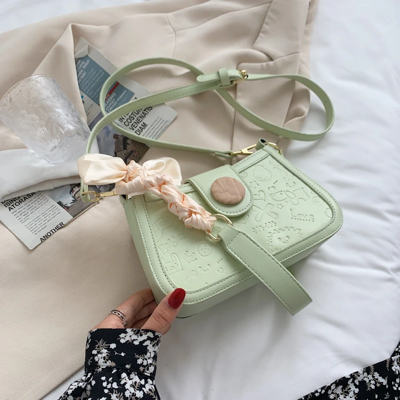 Women Bag 2021 Summer New Fashion Western Style One-Shoulder Messenger Bag All-Match Essential Small Square Bags Under The Arm
Women Bag 2021 Summer New Fashion Western Style One-Shoulder Messenger Bag All-Match Essential Small Square Bags Under The Arm