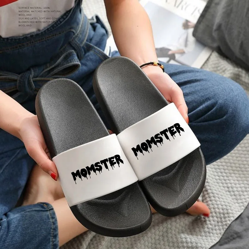 Momster Letter Pring Fashion Women Summer Slippers home indoor slippers Fashion Pattern Vouge Printed Shoes
Momster Letter Pring Fashion Women Summer Slippers home indoor slippers Fashion Pattern Vouge Printed Shoes