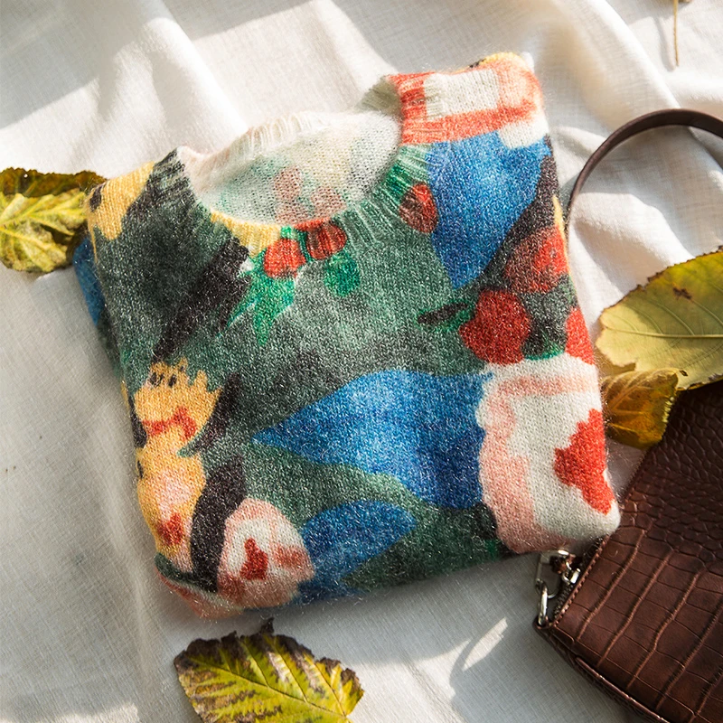 2020 Autumn and Winter New Oil Painting Printing Color Loose and Thin Knitted Wool Sweater
2020 Autumn and Winter New Oil Painting Printing Color Loose and Thin Knitted Wool Sweater