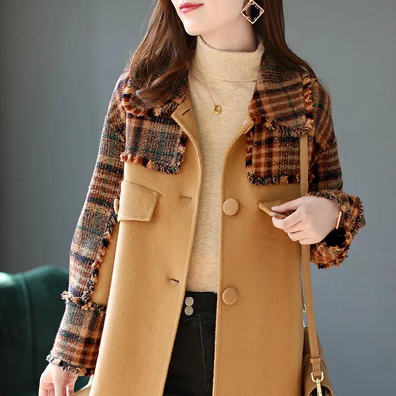 2021 Autumn and Winter New Fashion and Elegant Temperament Age Reduction Print Plaid Polo Collar Woolen Coat Women
2021 Autumn and Winter New Fashion and Elegant Temperament Age Reduction Print Plaid Polo Collar Woolen Coat Women