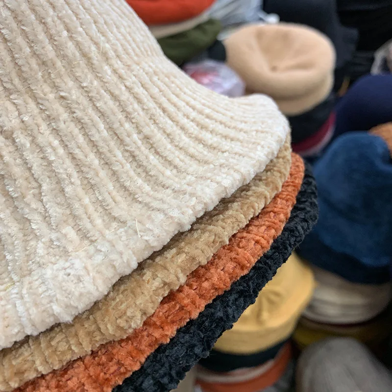 Autumn Winter Women Chenille Solid Bucket Hat Casual All Match Fisherman Black Hats Adjustable Cap Harajuku Floppy Sun Visor
Autumn Winter Women Chenille Solid Bucket Hat Casual All Match Fisherman Black Hats Adjustable Cap Harajuku Floppy Sun Visor