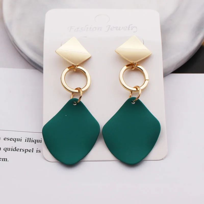 New Fashion Statement Earrings Green White Red Geometric Drop Earrings For Women Punk Metal Earring Trendy Jewelry Elegant 
New Fashion Statement Earrings Green White Red Geometric Drop Earrings For Women Punk Metal Earring Trendy Jewelry Elegant