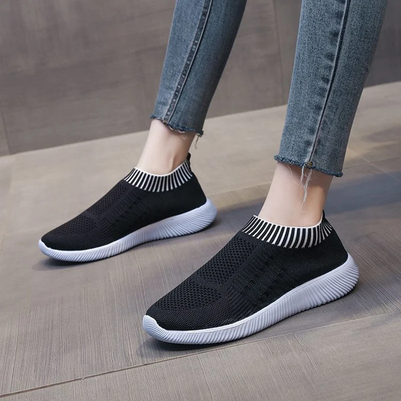 2021 Women's Shoes Summer New Fashion Sports Shoes Plus Size European And American Leisure Comfort Breathable Single Shoes
2021 Women's Shoes Summer New Fashion Sports Shoes Plus Size European And American Leisure Comfort Breathable Single Shoes
