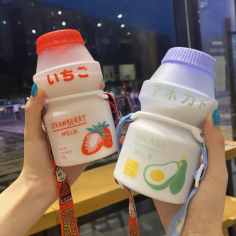 480ml Plastic Water Bottle Yakult Avocado Kids Cute Leak-proof Children Water Bottle Four Color Kawaii Gourd Breakfast Mug
480ml Plastic Water Bottle Yakult Avocado Kids Cute Leak-proof Children Water Bottle Four Color Kawaii Gourd Breakfast Mug