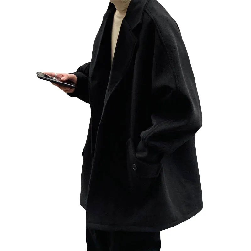 Korean Woolen Coats Men Autumn Winter Loose Plus Thick Woolen Coat Solid Color Casual Handsome Single Breasted Windbreakers Male
Korean Woolen Coats Men Autumn Winter Loose Plus Thick Woolen Coat Solid Color Casual Handsome Single Breasted Windbreakers Male
