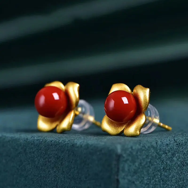S925 Sterling Silver Natural South Red Agate Flower Stud Earrings for Women Three-Dimensional Petals Small Exquisite Red Vintage
S925 Sterling Silver Natural South Red Agate Flower Stud Earrings for Women Three-Dimensional Petals Small Exquisite Red Vintage