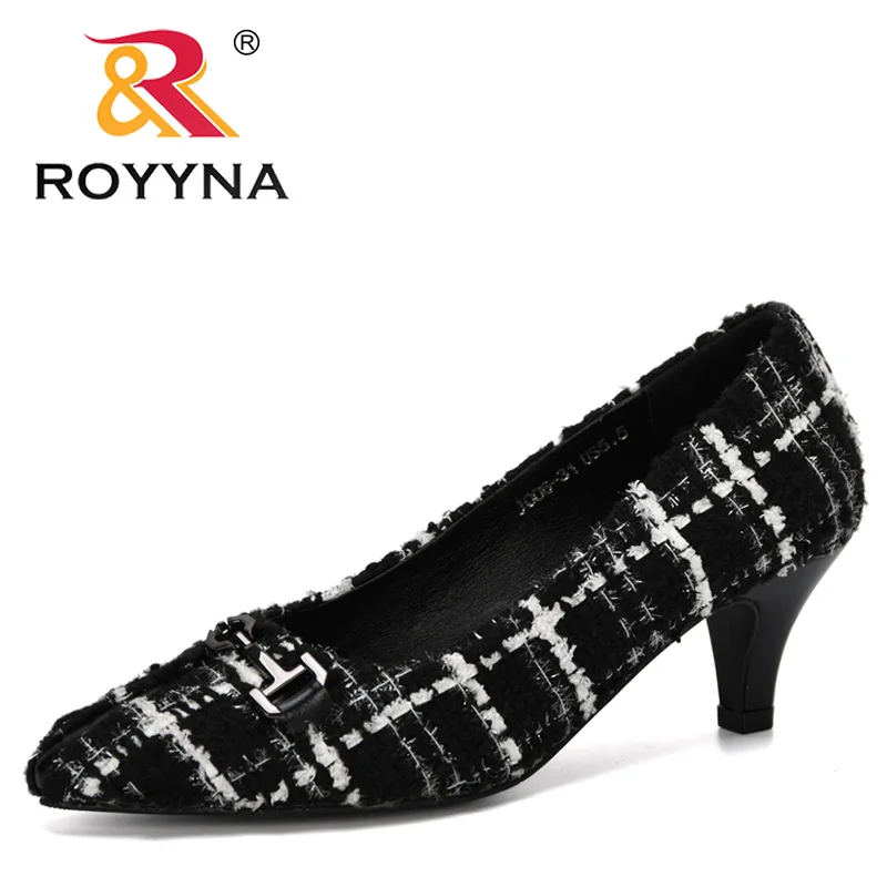 ROYYNA 2020 New Designers Lattice Med Heels New High Quality Shoes Women Classic Pumps Shoes Office Ladies Wedding Shoes Trendy 
ROYYNA 2020 New Designers Lattice Med Heels New High Quality Shoes Women Classic Pumps Shoes Office Ladies Wedding Shoes Trendy
