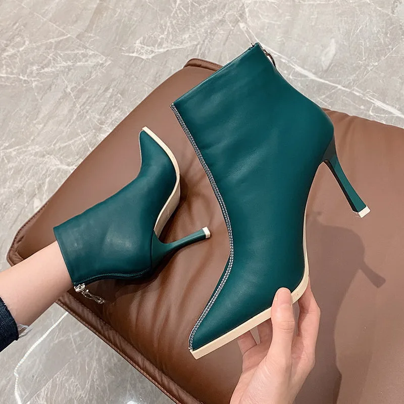 2022 Fashion INS Women High Heeled Ankle Boots,Fall/Winter Shoes,Pointed toe,Female Footware,Short Botas,Back Zipper,Black Green
2022 Fashion INS Women High Heeled Ankle Boots,Fall/Winter Shoes,Pointed toe,Female Footware,Short Botas,Back Zipper,Black Green