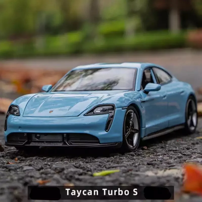 Модель спортивного автомобиля Porsche Taycan Turbo S Coupe в масштабе 1:24, модель автомобиля из сплава, демонстрация мебели, детская коллекция металличе...
Модель спортивного автомобиля Porsche Taycan Turbo S Coupe в масштабе 1:24, модель автомобиля из сплава, демонстрация мебели, детская коллекция металличе...