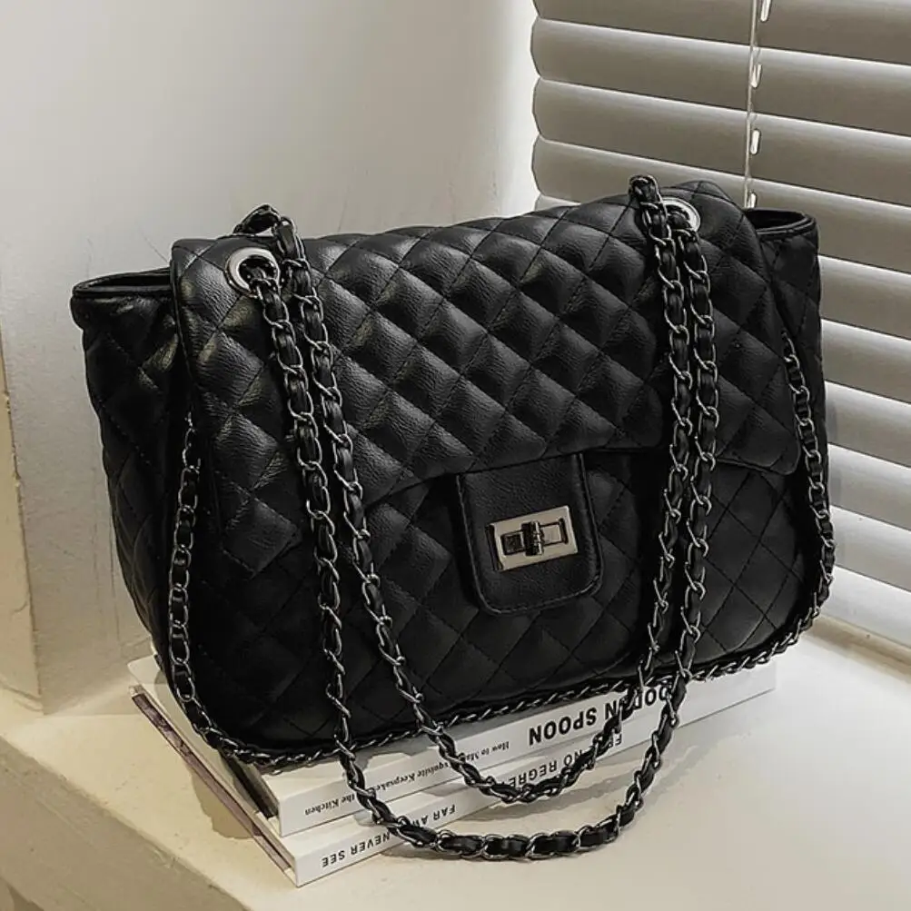 Lattice Large Armpit bag 2022 Winter New High-quality PU Leather Women's Designer Handbag Luxury brand Shoulder Messenger Bag
Lattice Large Armpit bag 2022 Winter New High-quality PU Leather Women's Designer Handbag Luxury brand Shoulder Messenger Bag
