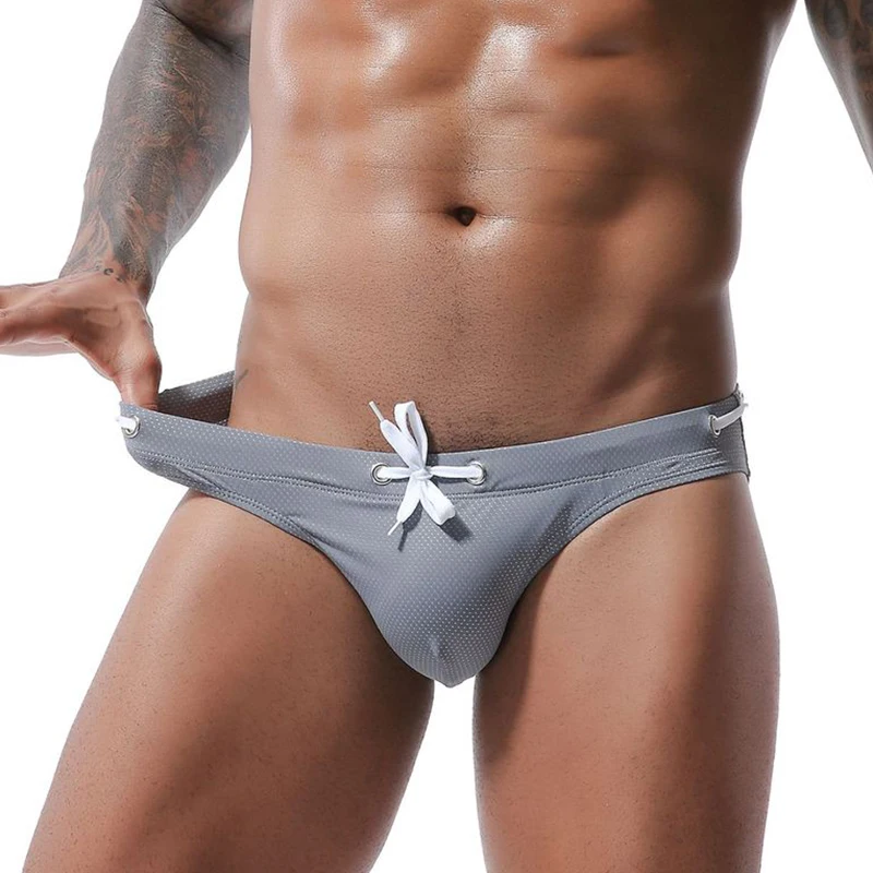 Man's Swimming Briefs Sexy Swim Suit Tight Sexy Shorts Trunks Boxers Summer Men's Swim Low Waist Swimwear Bathing Suit
Man's Swimming Briefs Sexy Swim Suit Tight Sexy Shorts Trunks Boxers Summer Men's Swim Low Waist Swimwear Bathing Suit