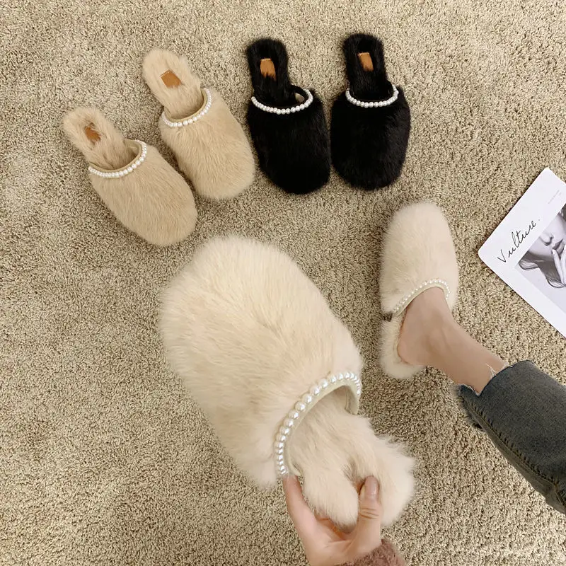Fashion Furry Slides Women's Shoes Autumn New Outer Wear Pearl Design Plush Slippers Flat Shoes Women Warm Winter House Slippers
Fashion Furry Slides Women's Shoes Autumn New Outer Wear Pearl Design Plush Slippers Flat Shoes Women Warm Winter House Slippers