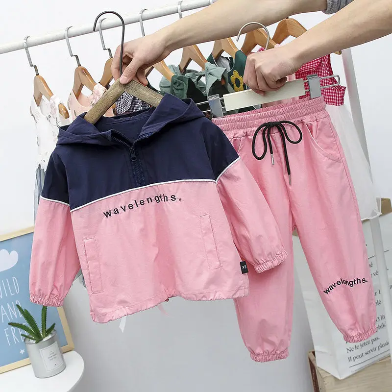 Bear Leader Girls Baby Sport Active Tracksuits Fashion Kids Top Coats Pants Clothes Sets Boys Girl Letter Print Teens Costumes
Bear Leader Girls Baby Sport Active Tracksuits Fashion Kids Top Coats Pants Clothes Sets Boys Girl Letter Print Teens Costumes