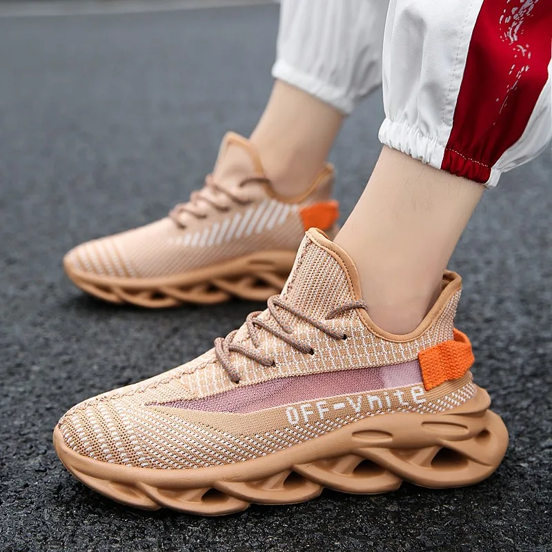 Summer Men's Shoes 2019 new of the trend breathable sports leisure night light personality Flying weaving Couple shoes
Summer Men's Shoes 2019 new of the trend breathable sports leisure night light personality Flying weaving Couple shoes