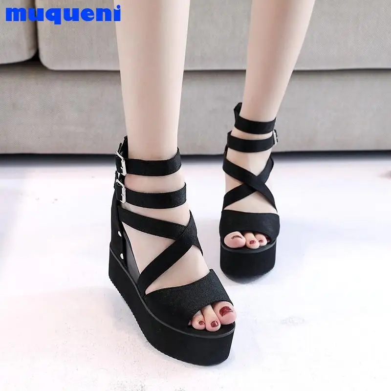 2021 Summer Fashion Leather Wedges Female Sandal Chunky Sandals For Woman Shoe High Heels Gladiator Sandals Women Platform Shoes
2021 Summer Fashion Leather Wedges Female Sandal Chunky Sandals For Woman Shoe High Heels Gladiator Sandals Women Platform Shoes