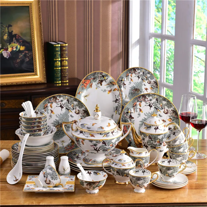 European Animal Porcelain Dinner Set 58PCS Kitchen Restaurant Home Accessories Dinnerware Table Serving Plates Luxury Bone China
European Animal Porcelain Dinner Set 58PCS Kitchen Restaurant Home Accessories Dinnerware Table Serving Plates Luxury Bone China