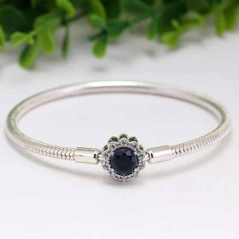 Новинка, серебро 925 пробы, блестящая жизнь, модная голубая звезда, Corolla, не Резьбовая стандартная женская свадебная бижутерия, подарок-сюрпри... 
Новинка, серебро 925 пробы, блестящая жизнь, модная голубая звезда, Corolla, не Резьбовая стандартная женская свадебная бижутерия, подарок-сюрпри...