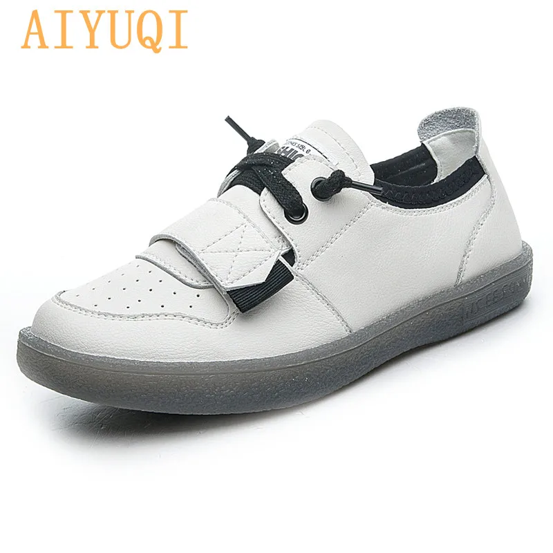 Genuine Leather Women Sneakers 2021 Spring New Casual Soft Sole Shoes Women Large Size Women's Shoes Sneakers
Genuine Leather Women Sneakers 2021 Spring New Casual Soft Sole Shoes Women Large Size Women's Shoes Sneakers