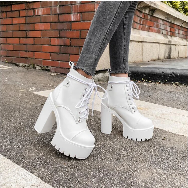 Ladies Cross Lace Platform Boots White Black Blue High Heel Ankle Boots Punk Thick Heels Gothic Combat Boots Shoes for Women
Ladies Cross Lace Platform Boots White Black Blue High Heel Ankle Boots Punk Thick Heels Gothic Combat Boots Shoes for Women