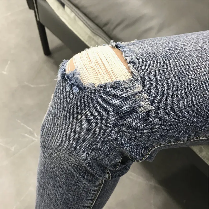 spring 2021 embroidery men washed ripped pants light-color pants Korean style slim-fit men's ankle length teenager denim jeans
spring 2021 embroidery men washed ripped pants light-color pants Korean style slim-fit men's ankle length teenager denim jeans