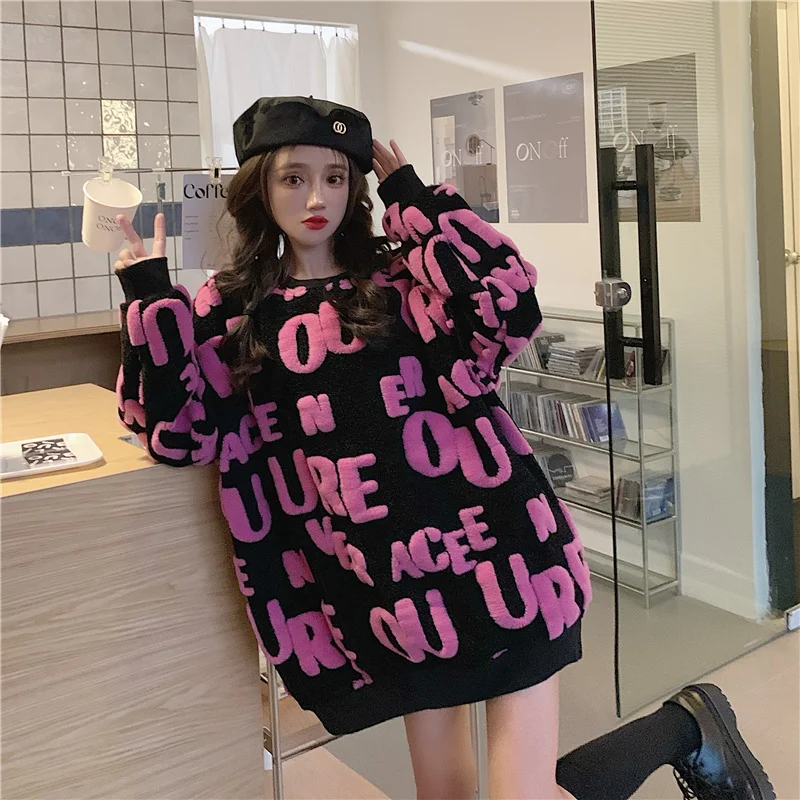 2021 New Women Autumn Winter Warm Pullovers Fashion Tide Chic Letter Print O-Neck Long Sleeve Sweatshirt Mujer Oversize Tops Ins
2021 New Women Autumn Winter Warm Pullovers Fashion Tide Chic Letter Print O-Neck Long Sleeve Sweatshirt Mujer Oversize Tops Ins