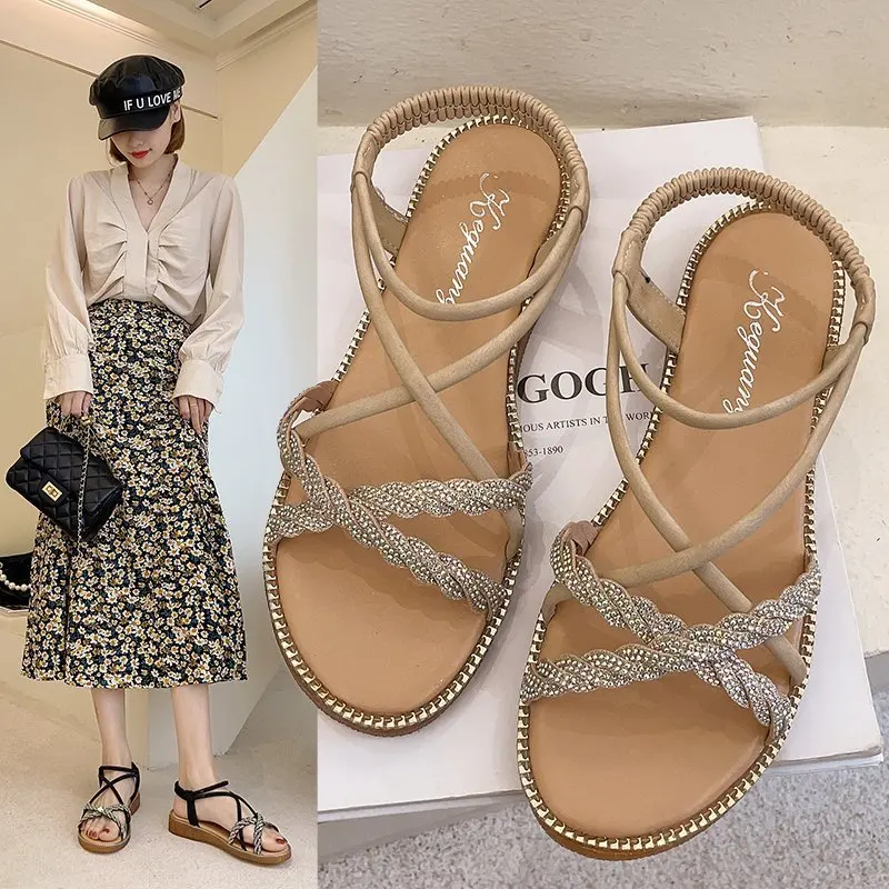 2021 New Women Platform Sandals Summer Fashion Female Ankle Strap Open Toe Slippers Comfort Simple Vacation Ladies Sandalias
2021 New Women Platform Sandals Summer Fashion Female Ankle Strap Open Toe Slippers Comfort Simple Vacation Ladies Sandalias