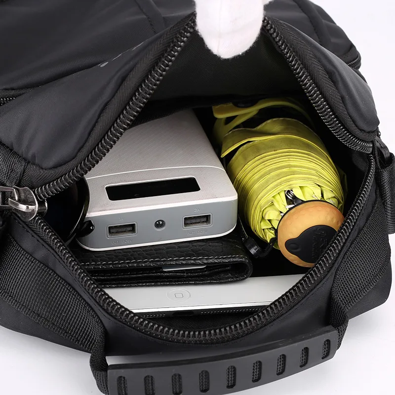 Men's Messenger Shoulder Bag Business Casual Bag Waterproof Nylon Cloth Messenger Bag Outdoor Travel Backpack Multi-layer Bag
Men's Messenger Shoulder Bag Business Casual Bag Waterproof Nylon Cloth Messenger Bag Outdoor Travel Backpack Multi-layer Bag