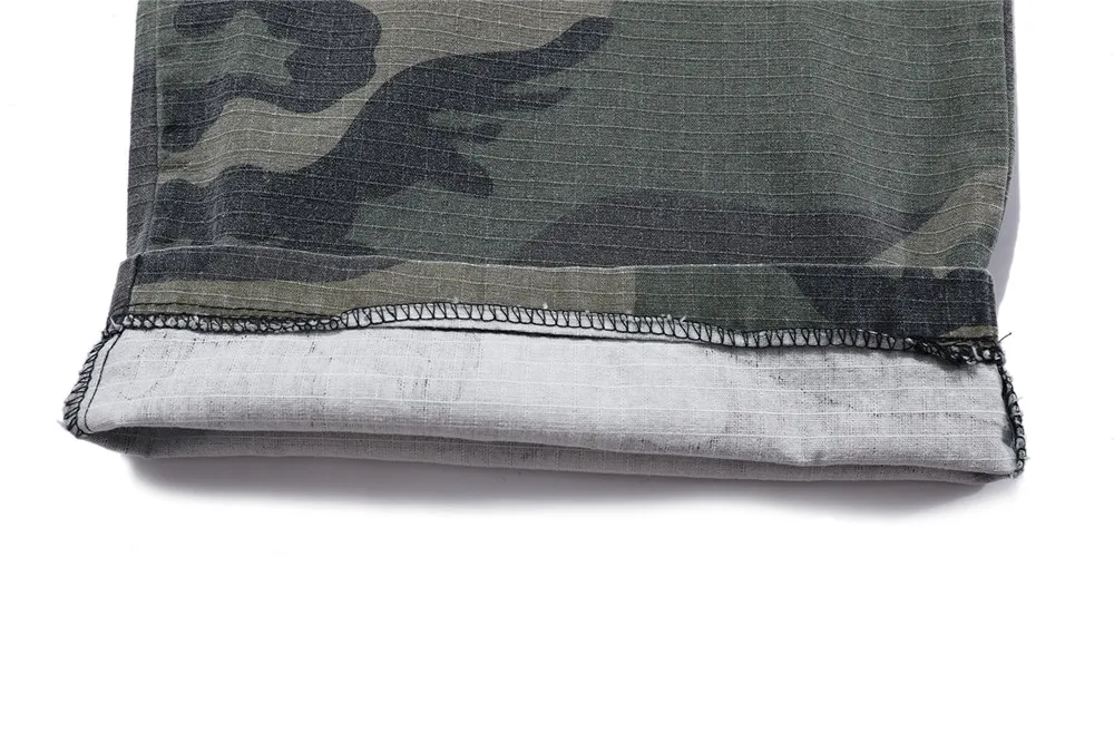 Men Knee Strap Camouflage Streetwear Fashion Hip Hop Elastic Waist Casual Cargo Pants Male Vintage Loose Trousers
Men Knee Strap Camouflage Streetwear Fashion Hip Hop Elastic Waist Casual Cargo Pants Male Vintage Loose Trousers