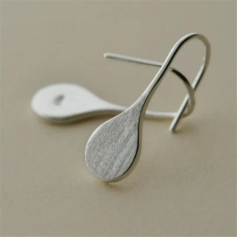 Elegant Real 100% 925 Sterling Silver Water Drop Shape Earrings For Women Lady Girl New Trendy Jewelry Earring E021
Elegant Real 100% 925 Sterling Silver Water Drop Shape Earrings For Women Lady Girl New Trendy Jewelry Earring E021