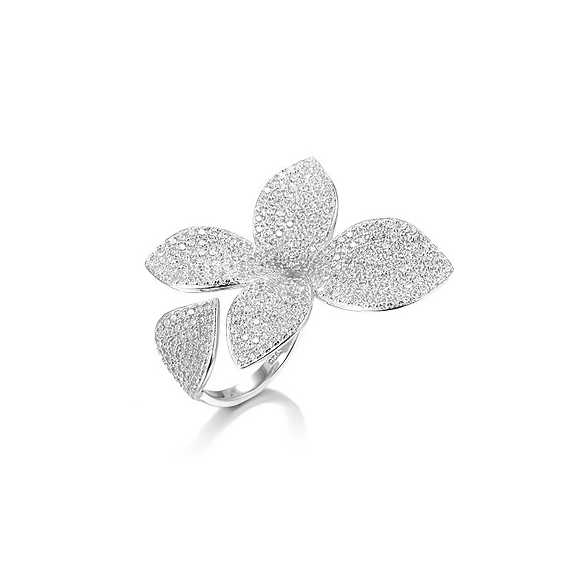 Simple luxury zircon butterfly ring opening adjustable ring female European and American advanced custom banquet bridal jewelry 
Simple luxury zircon butterfly ring opening adjustable ring female European and American advanced custom banquet bridal jewelry