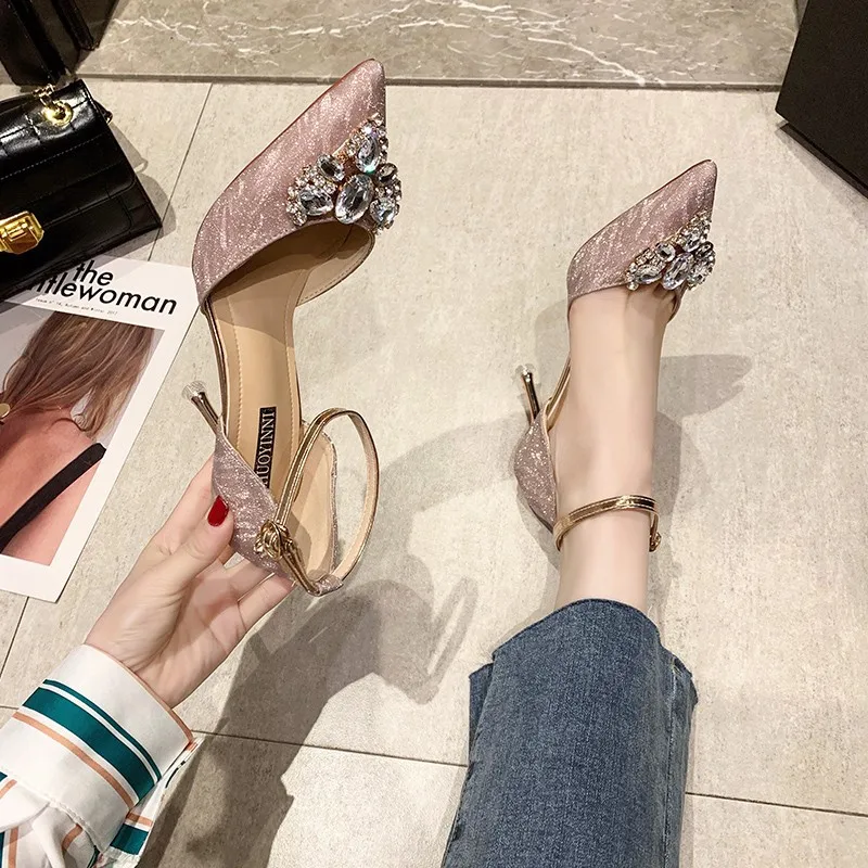 high-heeled women's spring and summer2021professional French sharp heeled single shoes women's fashion water drill women's shoes
high-heeled women's spring and summer2021professional French sharp heeled single shoes women's fashion water drill women's shoes