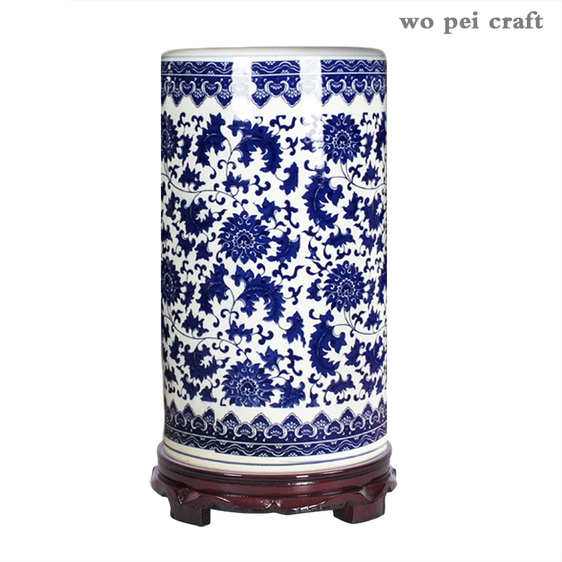 Handicraft Ceramic Vases Classical Blue and White Porcelain Floor Vase Floral Arrangement Crafts Vintage Home Decor Storage Jar
Handicraft Ceramic Vases Classical Blue and White Porcelain Floor Vase Floral Arrangement Crafts Vintage Home Decor Storage Jar