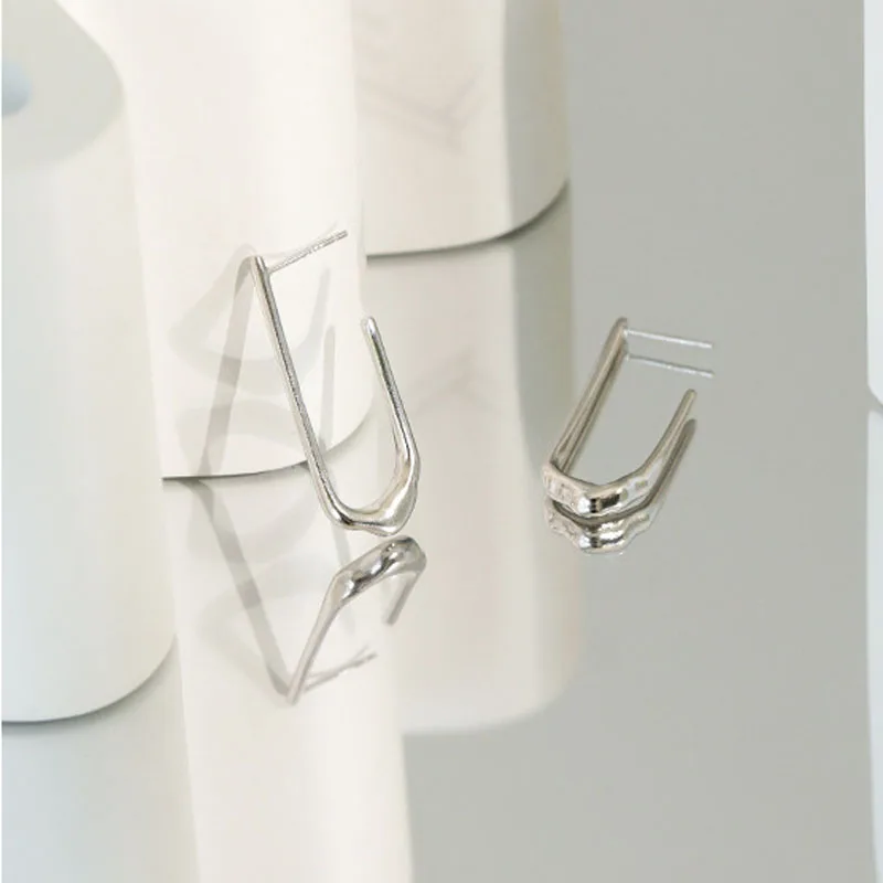 YPAY 100% Genuine 925 Sterling Silver Stud Earrings for Women Korea INS Irregular Geometric U Shape Brinco Jewelry YME885
YPAY 100% Genuine 925 Sterling Silver Stud Earrings for Women Korea INS Irregular Geometric U Shape Brinco Jewelry YME885