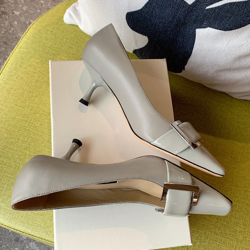 Fashion Luxury Pumps Shoes 2021 New Spring High Heel Patent Leather Singel Shoes Shallow Square Toe Elegant Party Women Shoes
Fashion Luxury Pumps Shoes 2021 New Spring High Heel Patent Leather Singel Shoes Shallow Square Toe Elegant Party Women Shoes