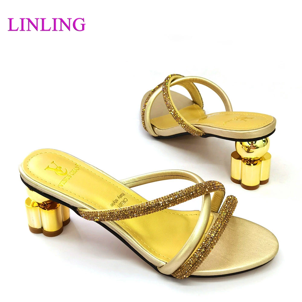 Italian Shoes Luxery Shoes Women Plus Size Women Shoes 42 Heel Wedding Shoes for Women Bride Designer Shoes Women Luxury 2021
Italian Shoes Luxery Shoes Women Plus Size Women Shoes 42 Heel Wedding Shoes for Women Bride Designer Shoes Women Luxury 2021