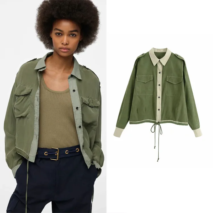 Женская Осенняя блузка свободного покроя с цветными вставками
Женская Осенняя блузка свободного покроя с цветными вставками