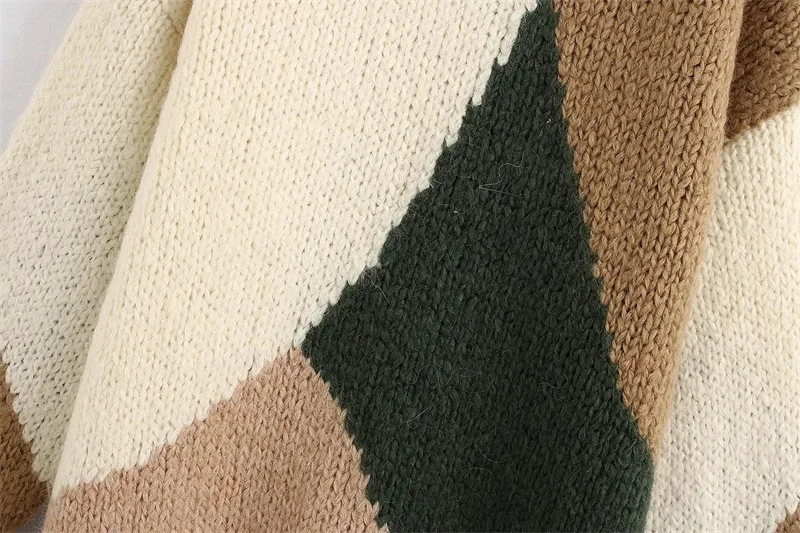 Women's Fashion Round Neck Color Matching Thick Strip Knitted Loose Geometric Long Sleeve Sweater 2021 New Clothing
Women's Fashion Round Neck Color Matching Thick Strip Knitted Loose Geometric Long Sleeve Sweater 2021 New Clothing