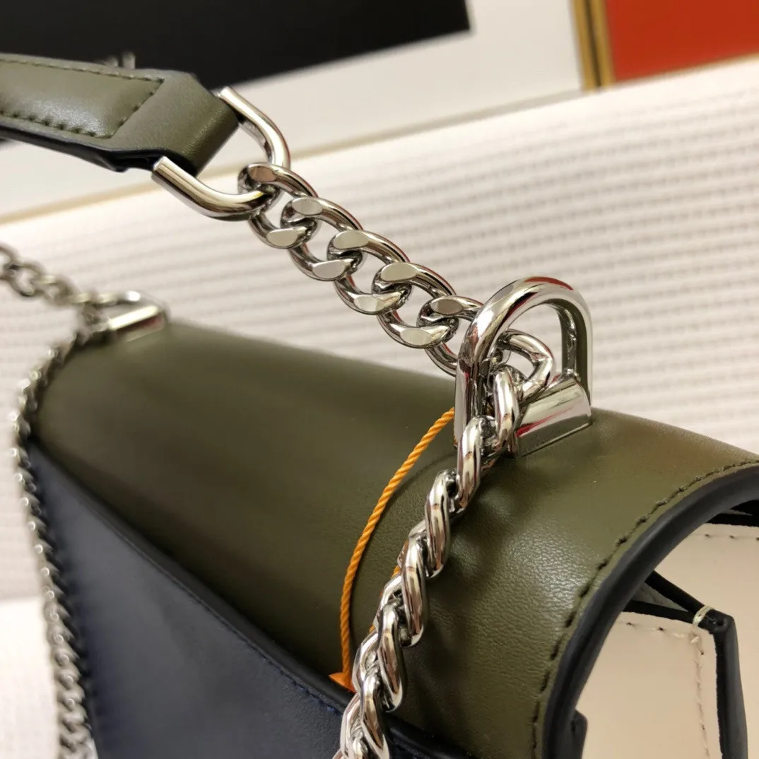 2021 new colorized crossover handbags for women travel fashion crossover handbags
2021 new colorized crossover handbags for women travel fashion crossover handbags