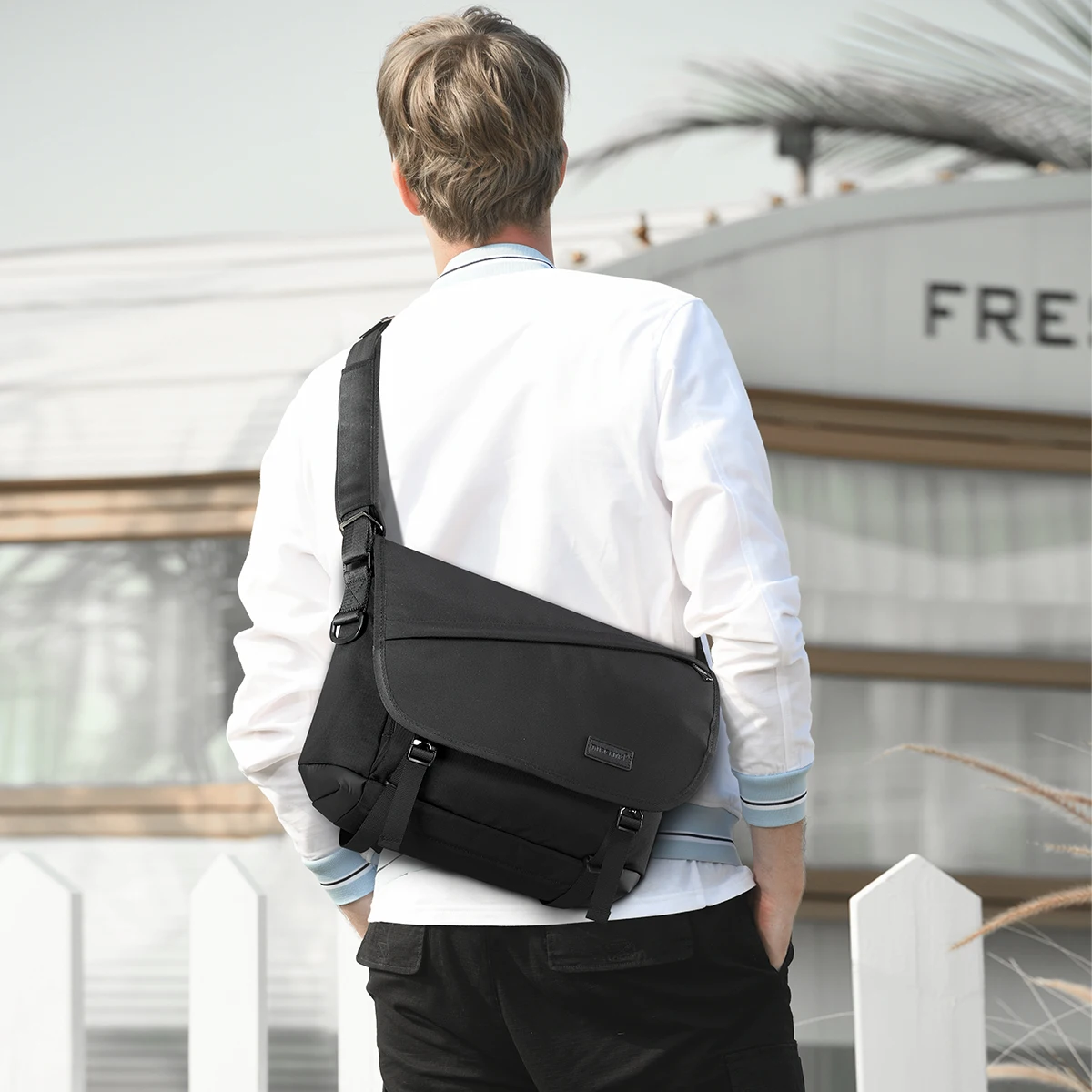 Tigernu 2021 New Fashion Men 9.5L Shoulder Bag Light Weight Designer Messenger Bags For Men Large Capacity Casual Sling Bag Male
Tigernu 2021 New Fashion Men 9.5L Shoulder Bag Light Weight Designer Messenger Bags For Men Large Capacity Casual Sling Bag Male