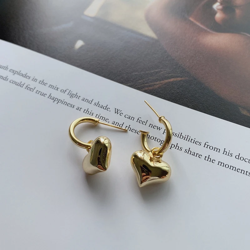 SUPERAINBOW 925 Sterling Silver Trendy Gold Silver Love Heart Hoop Earrings for Women Lady's Earring Party Jewelry SR-E55
SUPERAINBOW 925 Sterling Silver Trendy Gold Silver Love Heart Hoop Earrings for Women Lady's Earring Party Jewelry SR-E55