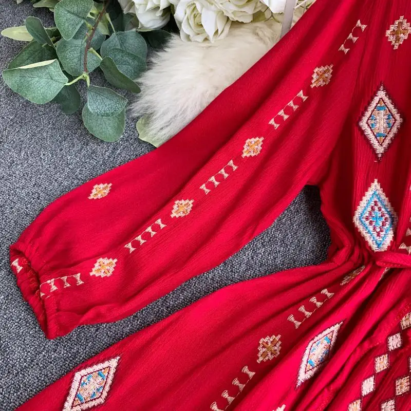 Autumn Vacation Ethnic Style Womens Dress 2019 New Female Fashion Embroidery Long Sleeve Frenulum Slim Long Dresses Vestidos
Autumn Vacation Ethnic Style Womens Dress 2019 New Female Fashion Embroidery Long Sleeve Frenulum Slim Long Dresses Vestidos