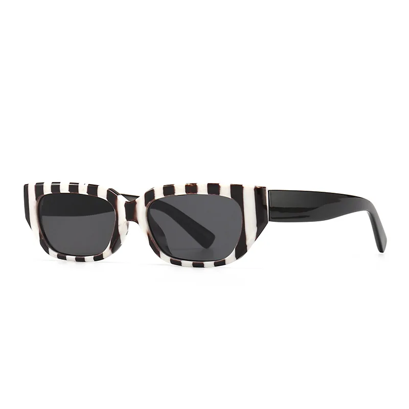 Fashion Small Cat Eye Jelly Color Sunglasses Women Vintage Brand Designer Green Pink Eyewear Shades UV400 Men Sun Glasses
Fashion Small Cat Eye Jelly Color Sunglasses Women Vintage Brand Designer Green Pink Eyewear Shades UV400 Men Sun Glasses