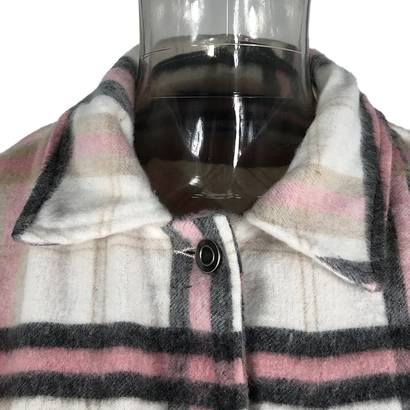 CP Loose Turn Down Collar Blouses Women Fashion Single Breasted Shirts Women Elegant Front Pockets Plaid Tops Female Ladies
CP Loose Turn Down Collar Blouses Women Fashion Single Breasted Shirts Women Elegant Front Pockets Plaid Tops Female Ladies