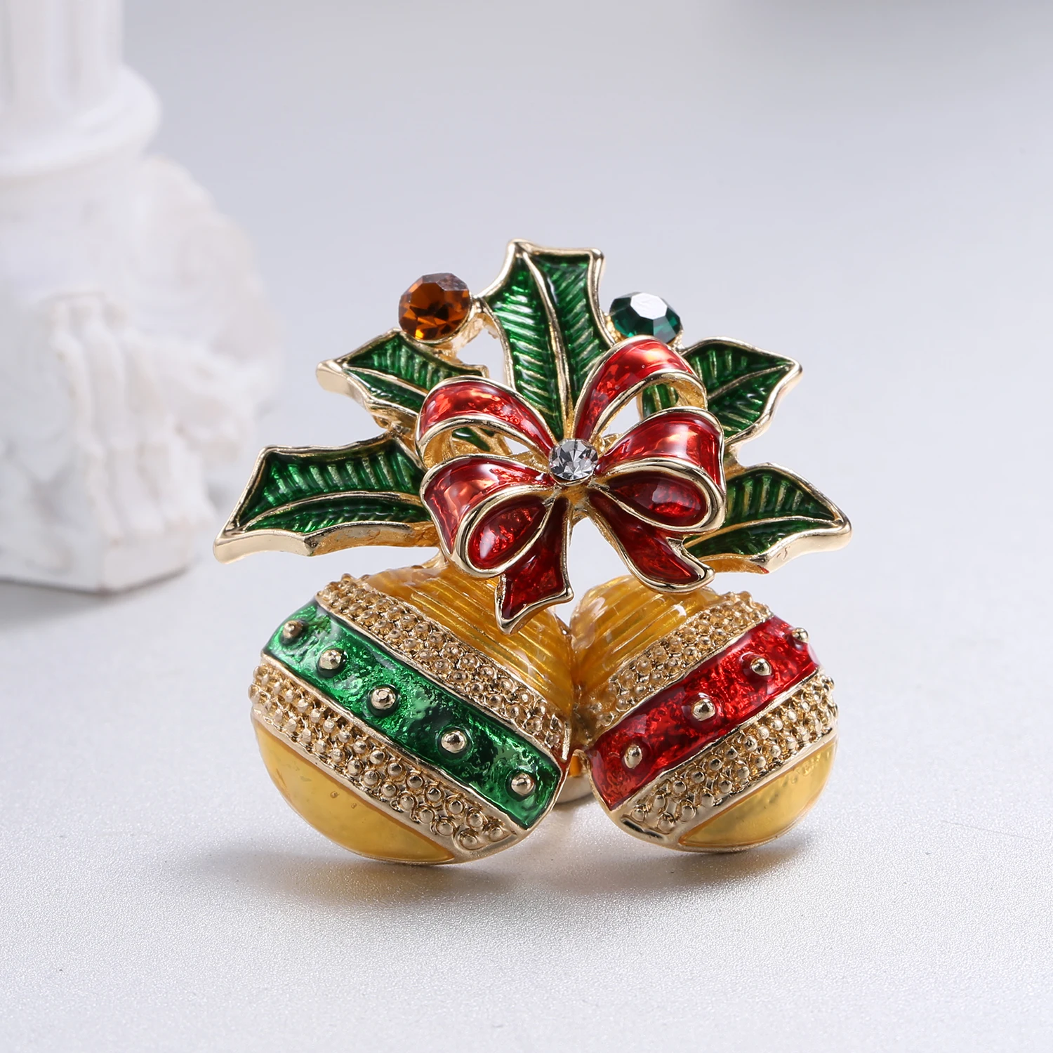 Fashion Brooches Pin For Women Zircon New Enamel Brooch Fashion Clothing Jewelry Accesorios Christmas Gift 2021
Fashion Brooches Pin For Women Zircon New Enamel Brooch Fashion Clothing Jewelry Accesorios Christmas Gift 2021