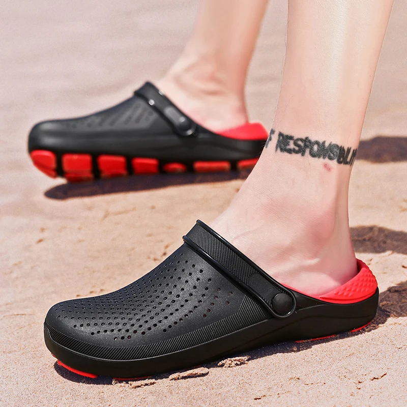2021 Male Sandals Rubber Clogs Hole Garden Shoes Crocse Adulto Cholas Hombre Plus Size Man Slippers Zapatos Plus Size 40-47
2021 Male Sandals Rubber Clogs Hole Garden Shoes Crocse Adulto Cholas Hombre Plus Size Man Slippers Zapatos Plus Size 40-47