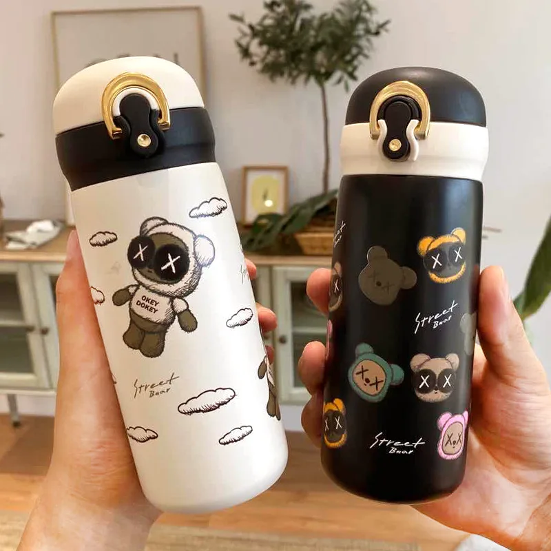 Fashionable simple trend printing tide cool bear insulated water cup portable anti-fall bullet cover girl heart insulated cup
Fashionable simple trend printing tide cool bear insulated water cup portable anti-fall bullet cover girl heart insulated cup