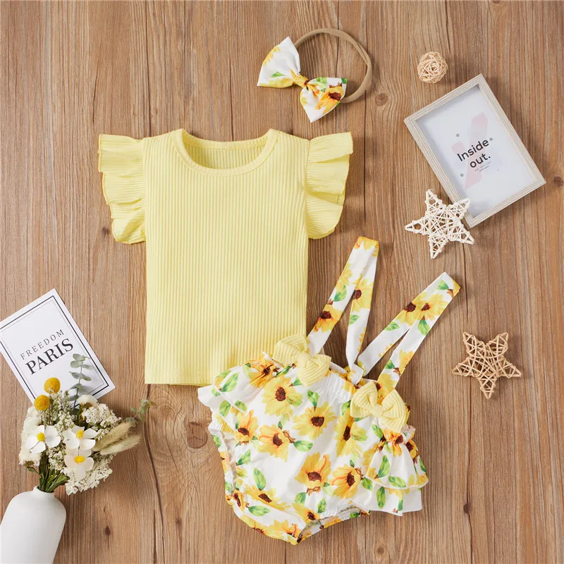 0-18M Summer Cute Baby Girls Clothes Sets Baby Girls Ruffles Short Sleeve Knitted Romper Tops Suspenders Floral Shorts Headband
0-18M Summer Cute Baby Girls Clothes Sets Baby Girls Ruffles Short Sleeve Knitted Romper Tops Suspenders Floral Shorts Headband